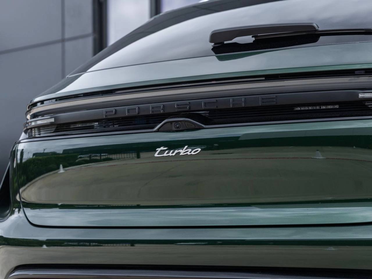 2024 Porsche Macan Turbo Electric