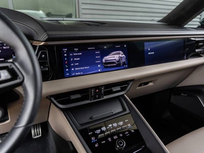 2024 Porsche Macan Turbo Electric
