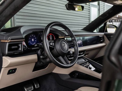 2024 Porsche Macan Turbo Electric