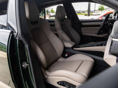 2024 Porsche Macan Turbo Electric