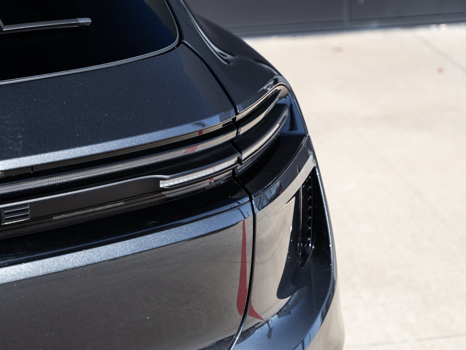 2024 Porsche Macan Electric Turbo
