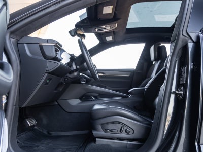2024 Porsche Macan Electric Turbo