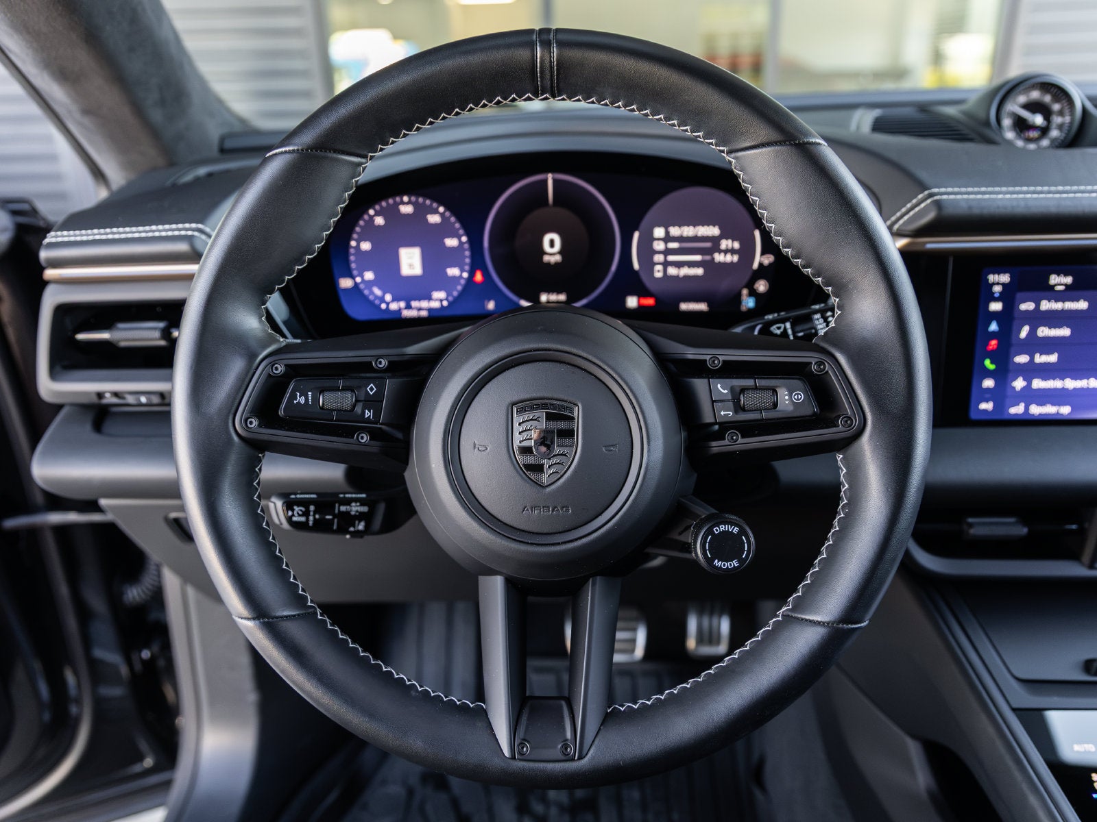 2024 Porsche Macan Electric Turbo