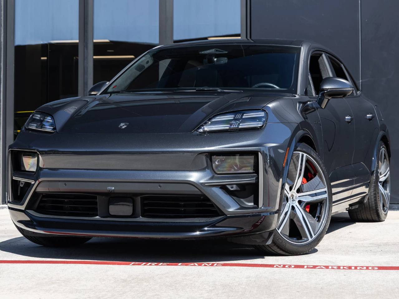 2024 Porsche Macan Macan Turbo
