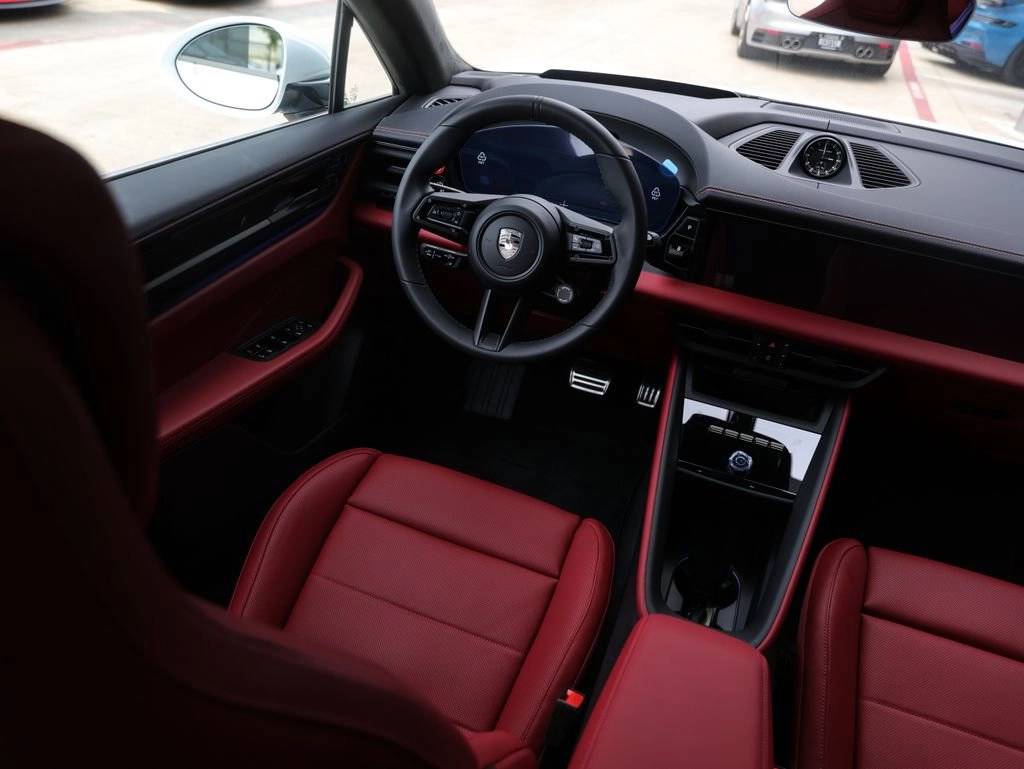 2025 Porsche Macan Turbo Electric