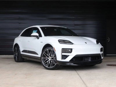 2025 Porsche Macan Turbo Electric