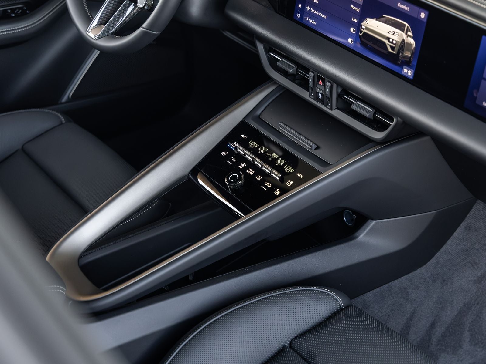 2026 Porsche Macan Macan Turbo Electric