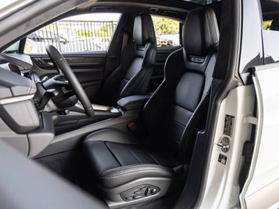 2026 Porsche Macan Macan Turbo Electric