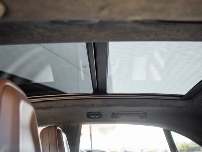 2025 Porsche Macan Electric Turbo