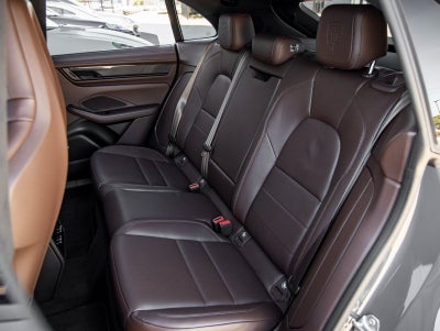 2025 Porsche Macan Electric Turbo