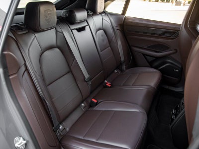 2025 Porsche Macan Electric Turbo