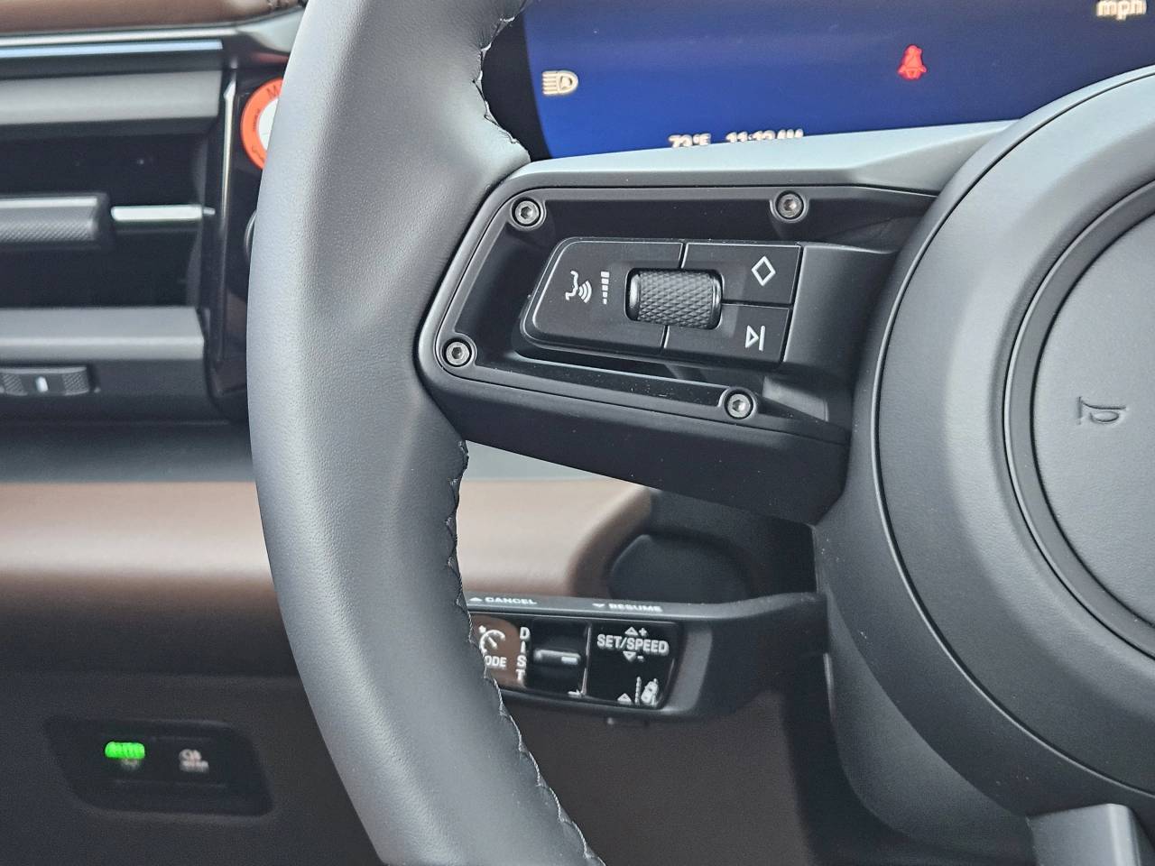 2025 Porsche Macan Electric Macan Turbo Electric