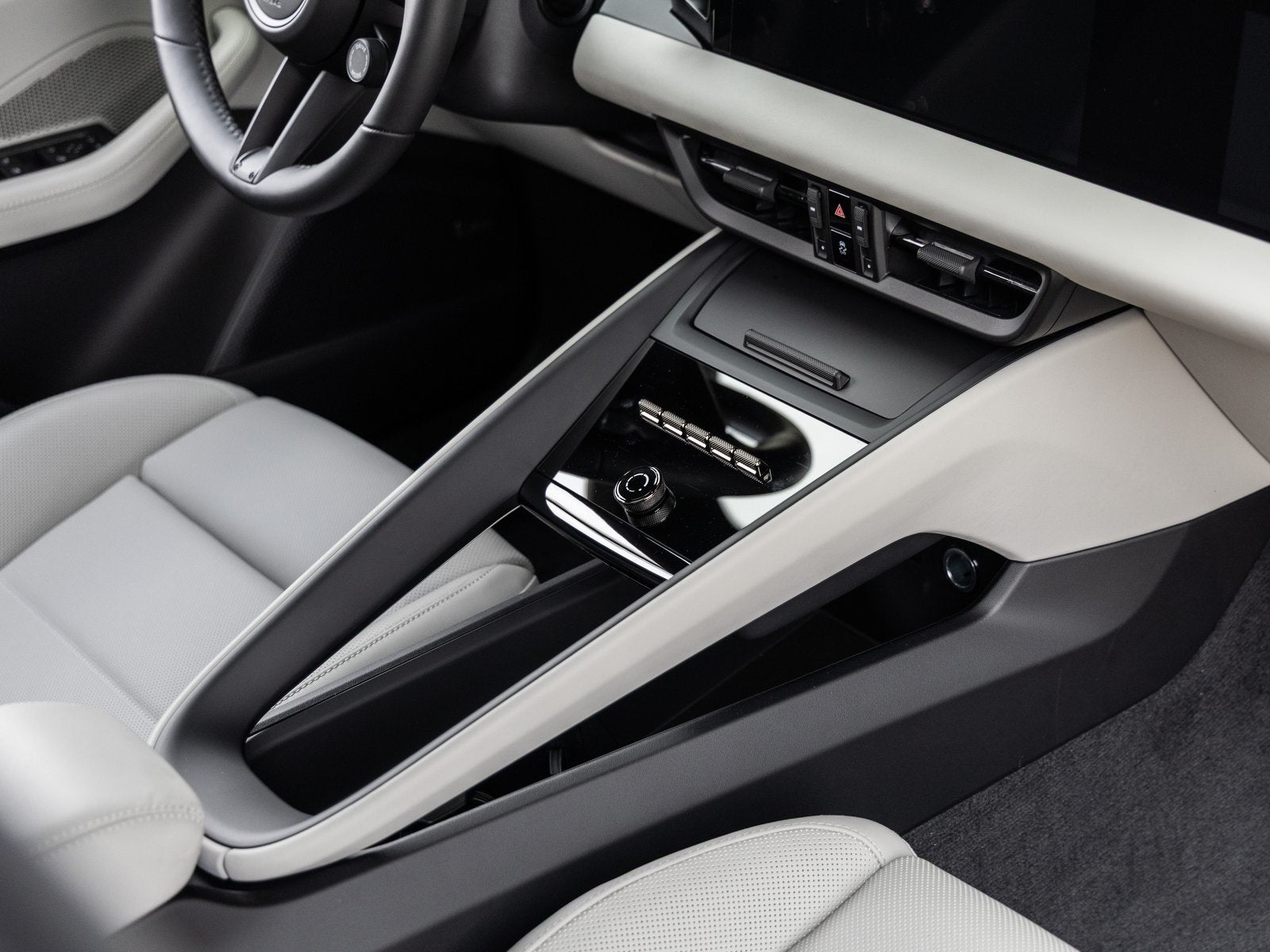 2025 Porsche Macan Electric Macan Turbo Electric