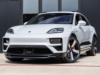 2025 Porsche Macan Electric Macan Turbo Electric