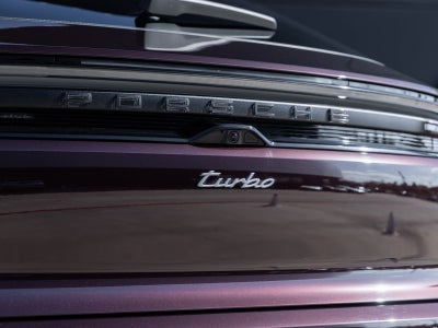2024 Porsche Macan Macan Turbo