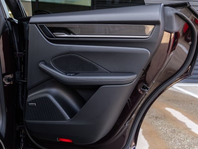 2024 Porsche Macan Macan Turbo
