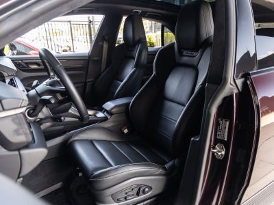 2024 Porsche Macan Macan Turbo