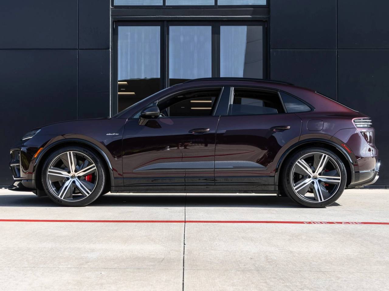 2024 Porsche Macan Macan Turbo