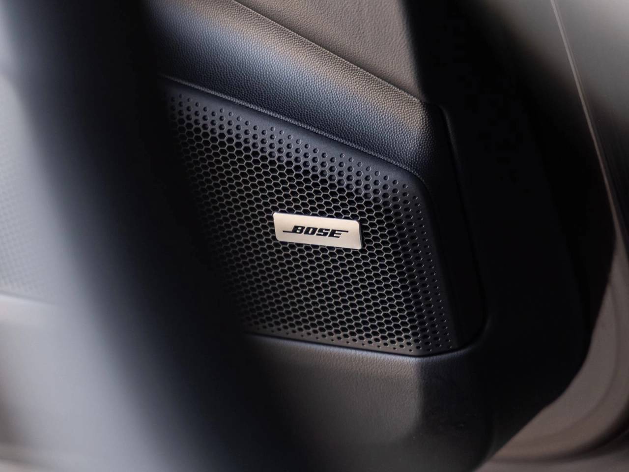 2024 Porsche Macan Macan Turbo