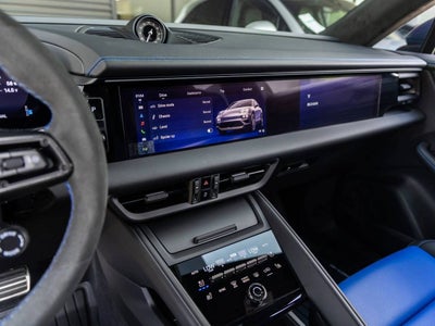 2025 Porsche Macan Turbo Electric
