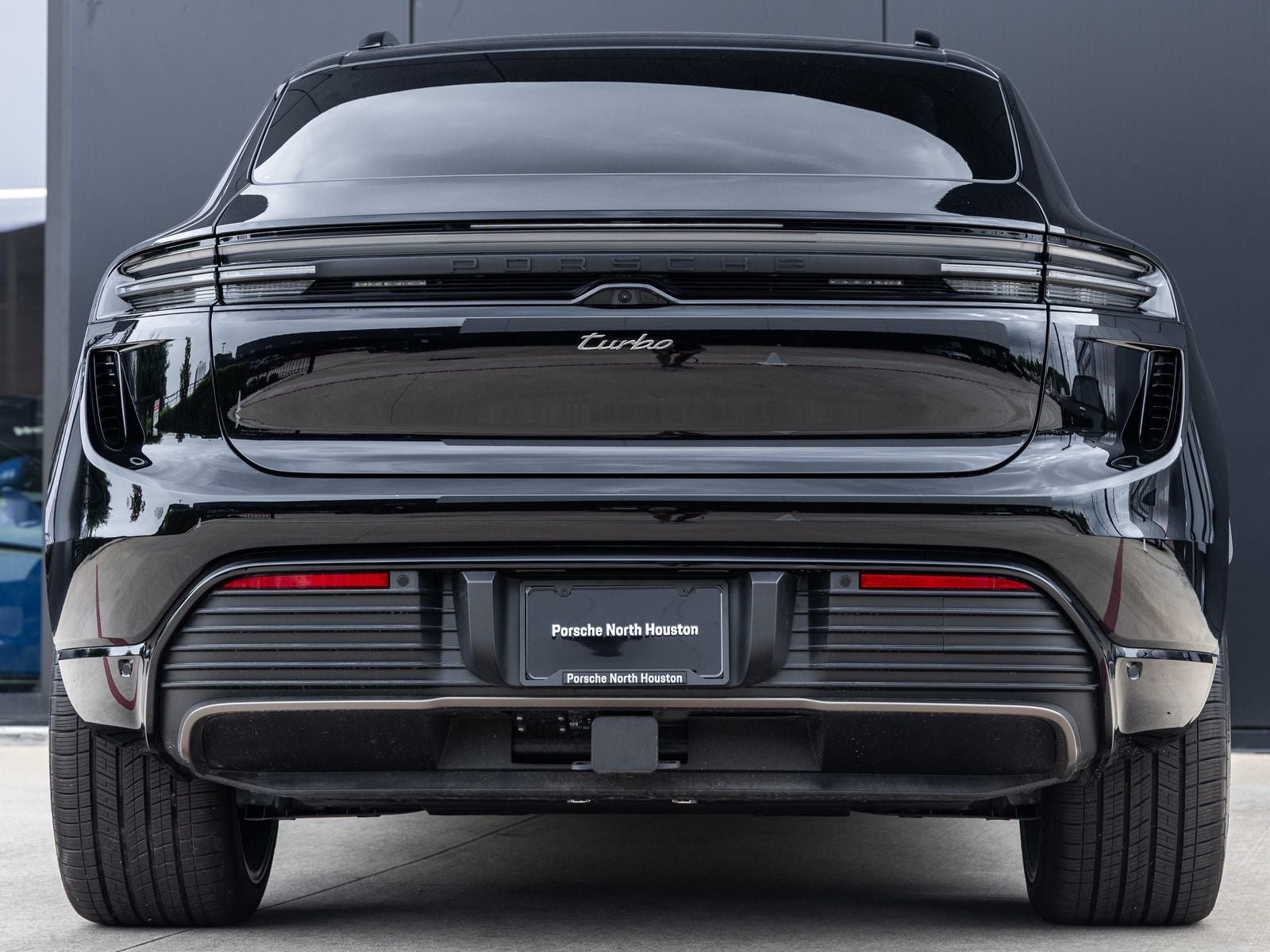 2025 Porsche Macan Turbo Electric