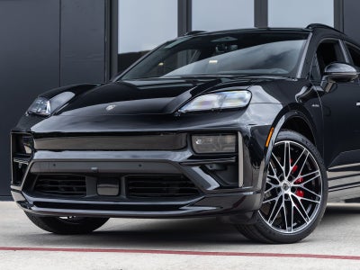 2025 Porsche Macan Turbo Electric