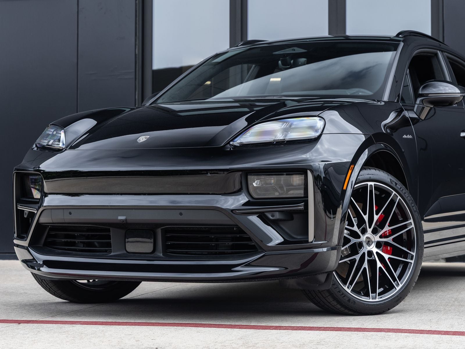 2025 Porsche Macan Turbo Electric