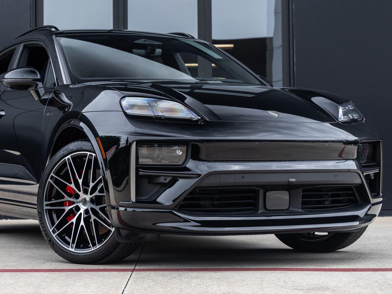 2025 Porsche Macan Turbo Electric