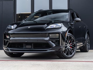 2025 Porsche Macan Turbo Electric