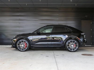 2025 Porsche Macan Turbo Electric