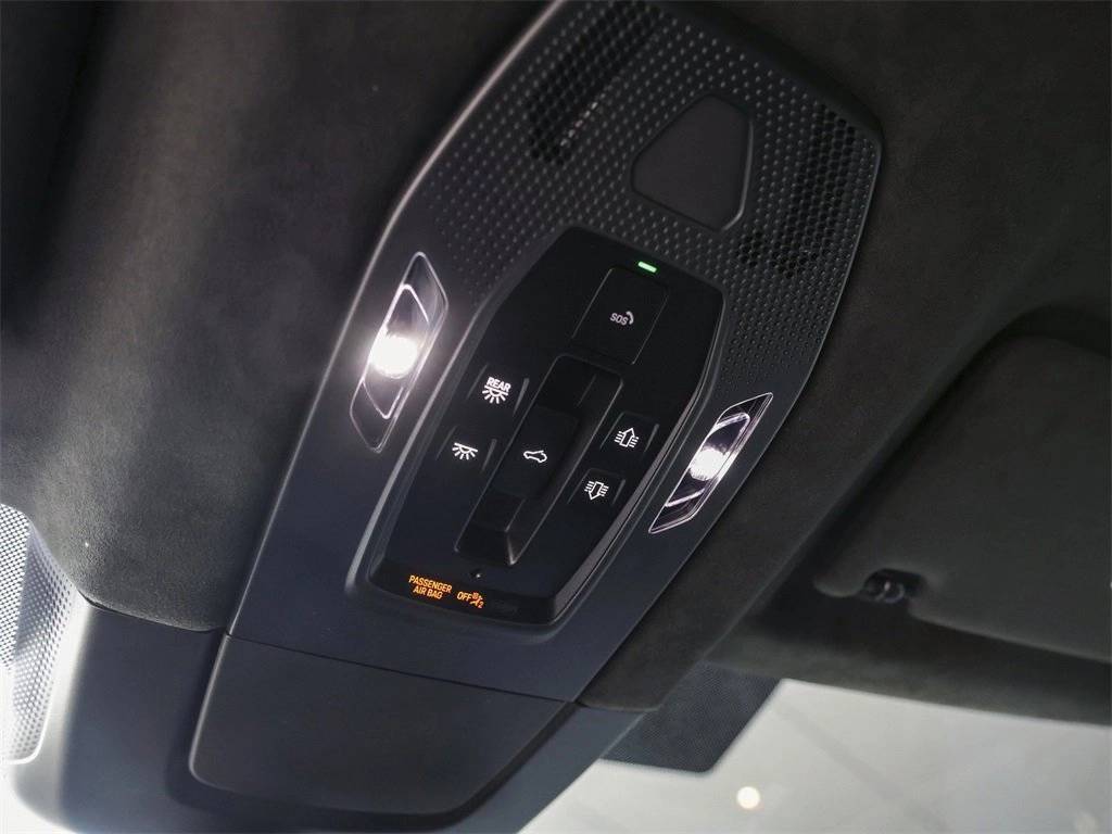 2025 Porsche Macan Turbo Electric