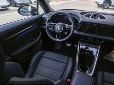 2025 Porsche Macan Turbo Electric