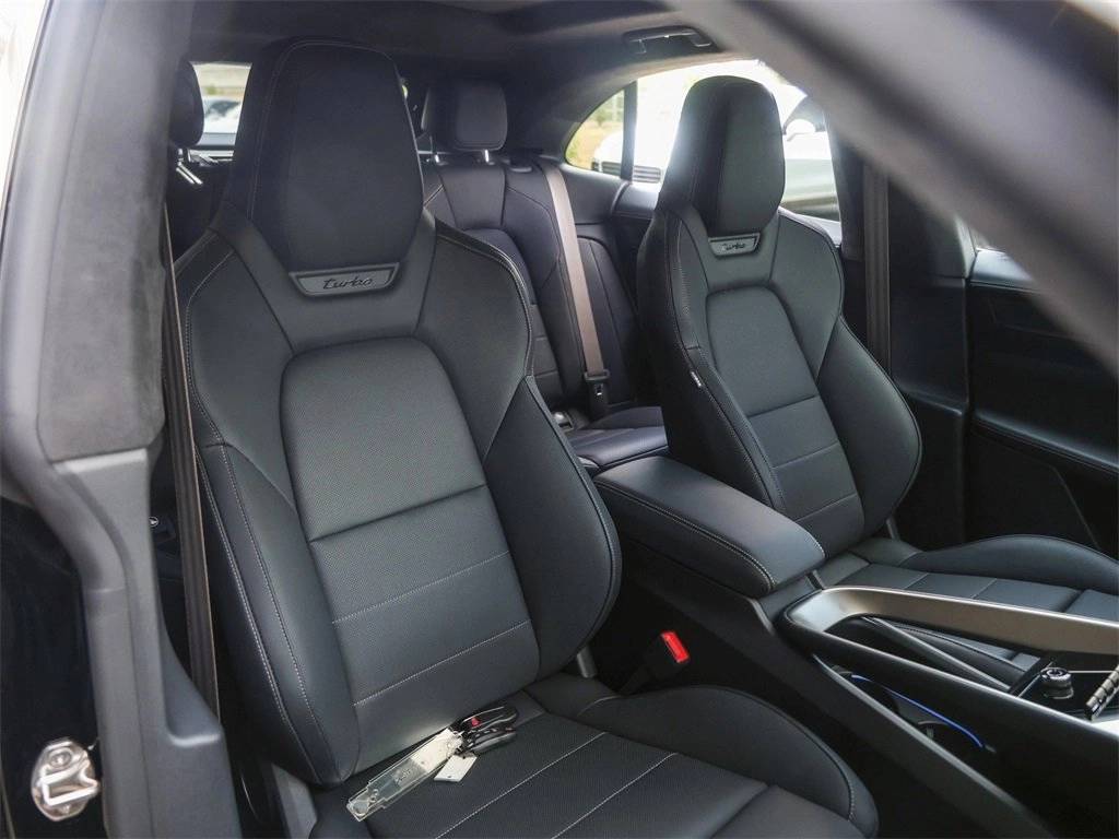 2025 Porsche Macan Turbo Electric