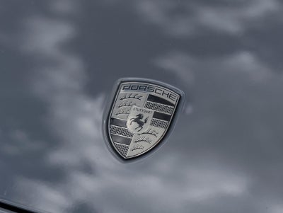 2026 Porsche Macan Macan Turbo Electric