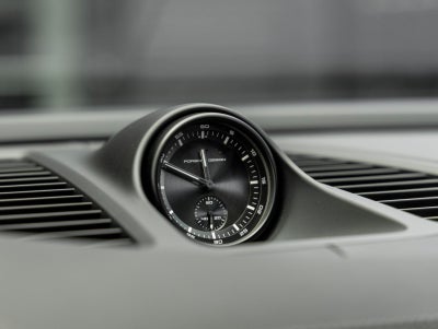 2026 Porsche Macan Macan Turbo Electric