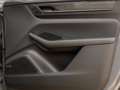 2026 Porsche Macan Macan Turbo Electric