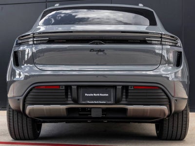2026 Porsche Macan Macan Turbo Electric