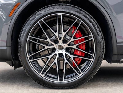 2026 Porsche Macan Macan Turbo Electric