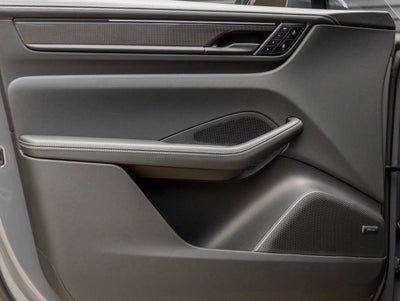 2026 Porsche Macan Macan Turbo Electric