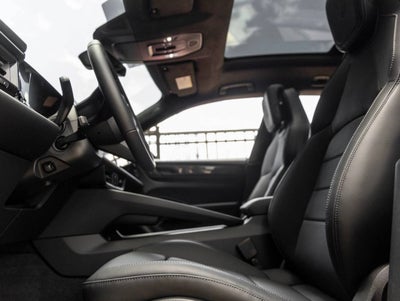 2026 Porsche Macan Macan Turbo Electric