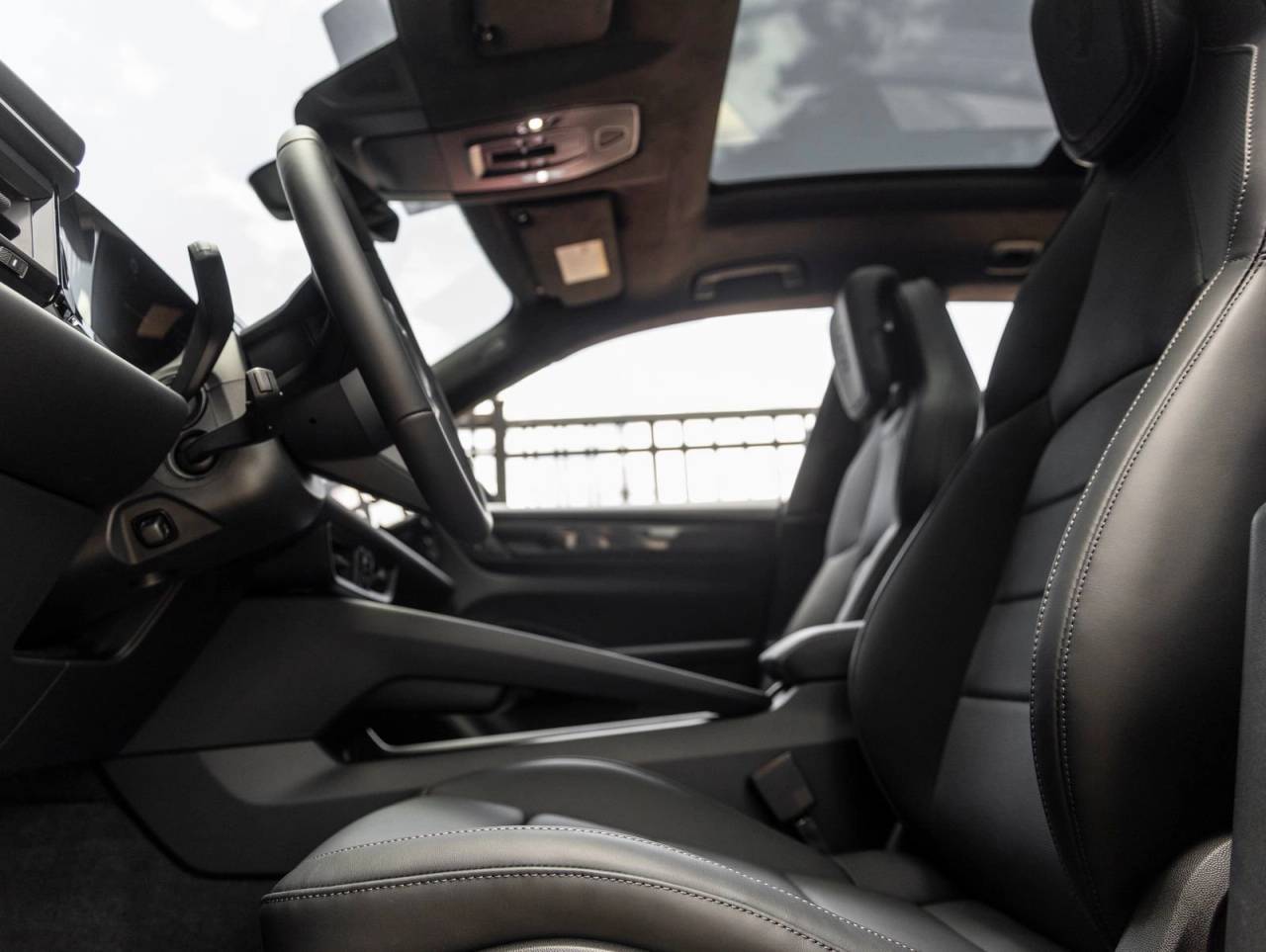 2026 Porsche Macan Macan Turbo Electric