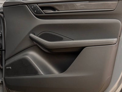 2026 Porsche Macan Macan Turbo Electric