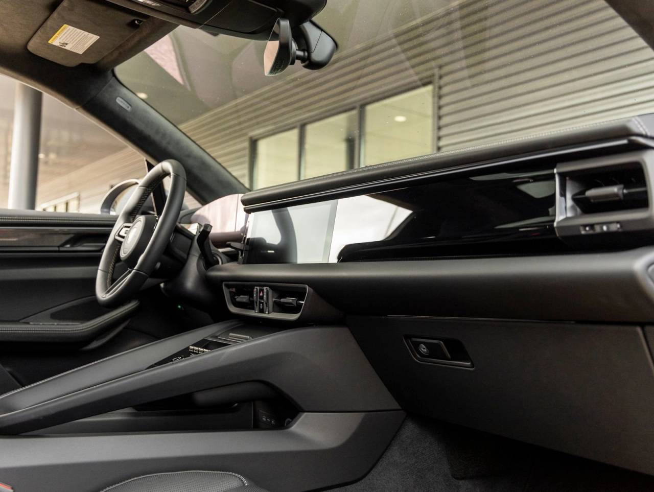 2026 Porsche Macan Macan Turbo Electric