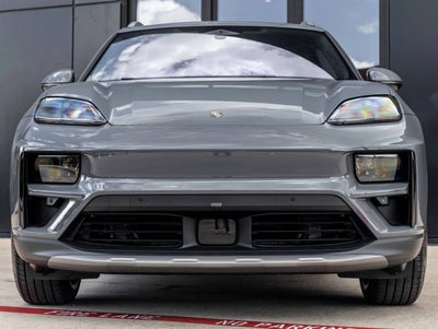 2026 Porsche Macan Macan Turbo Electric