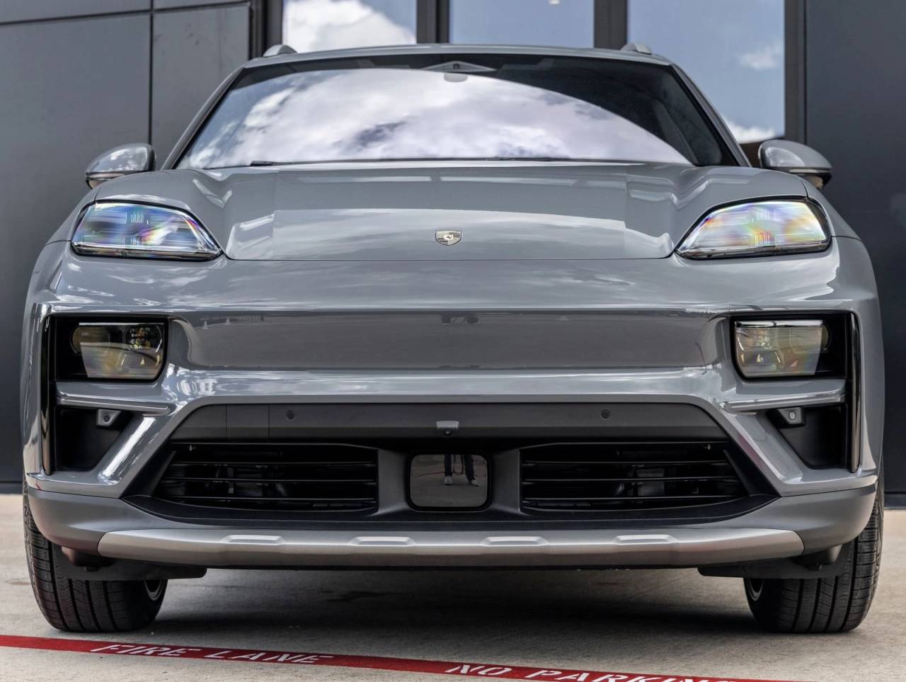 2026 Porsche Macan Macan Turbo Electric