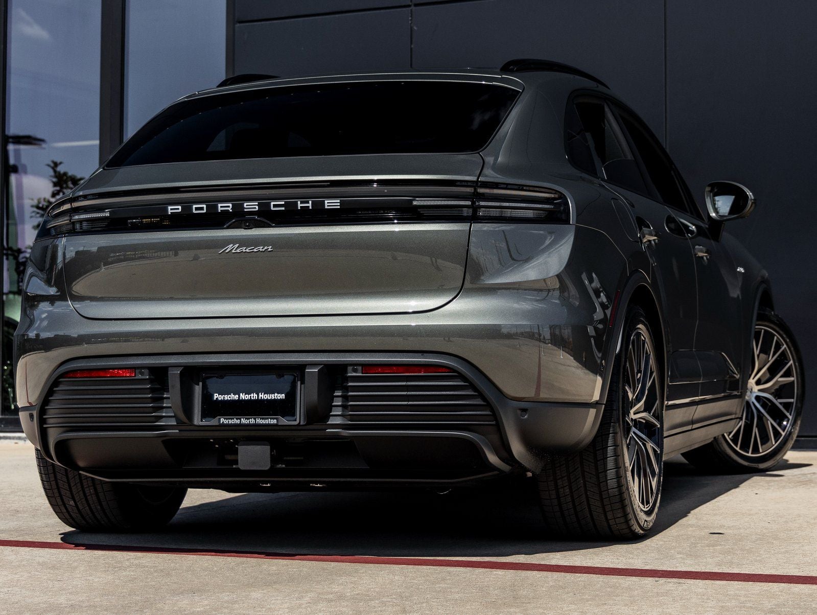 2026 Porsche Macan Electric Electric