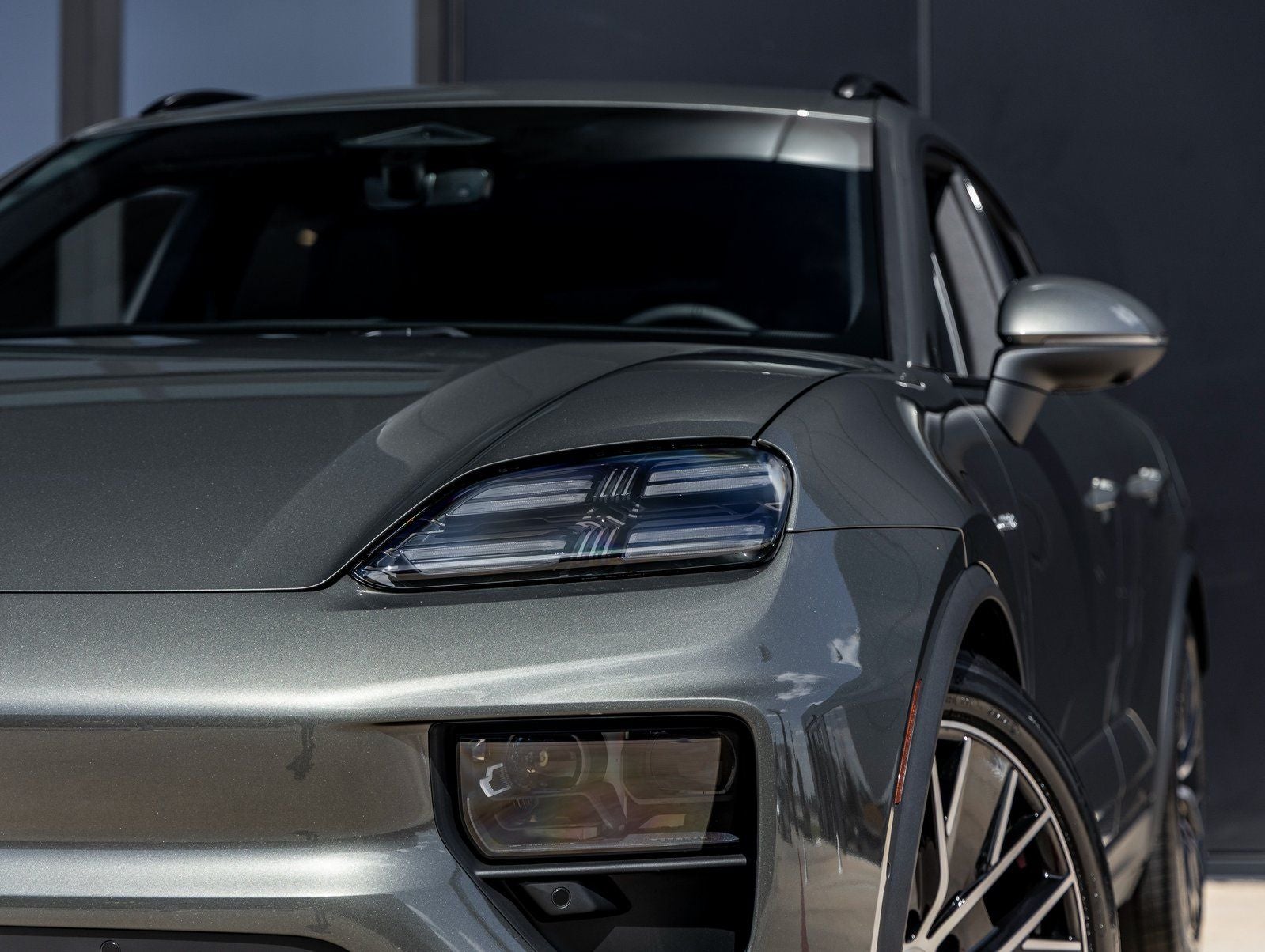2026 Porsche Macan Electric Electric