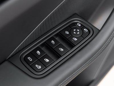 2026 Porsche Macan Electric Electric