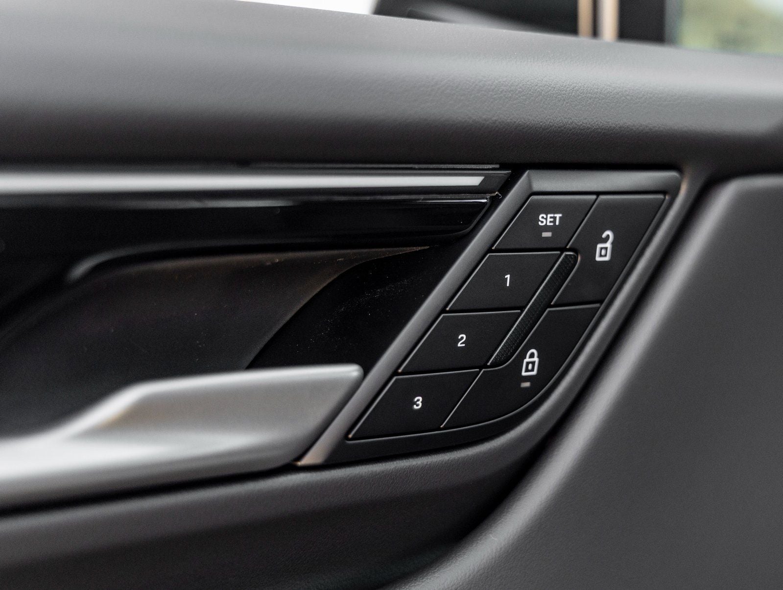 2026 Porsche Macan Electric Electric