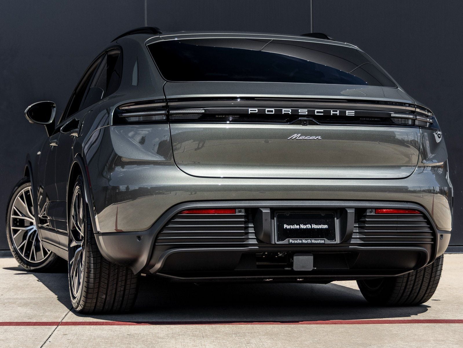 2026 Porsche Macan Electric Electric
